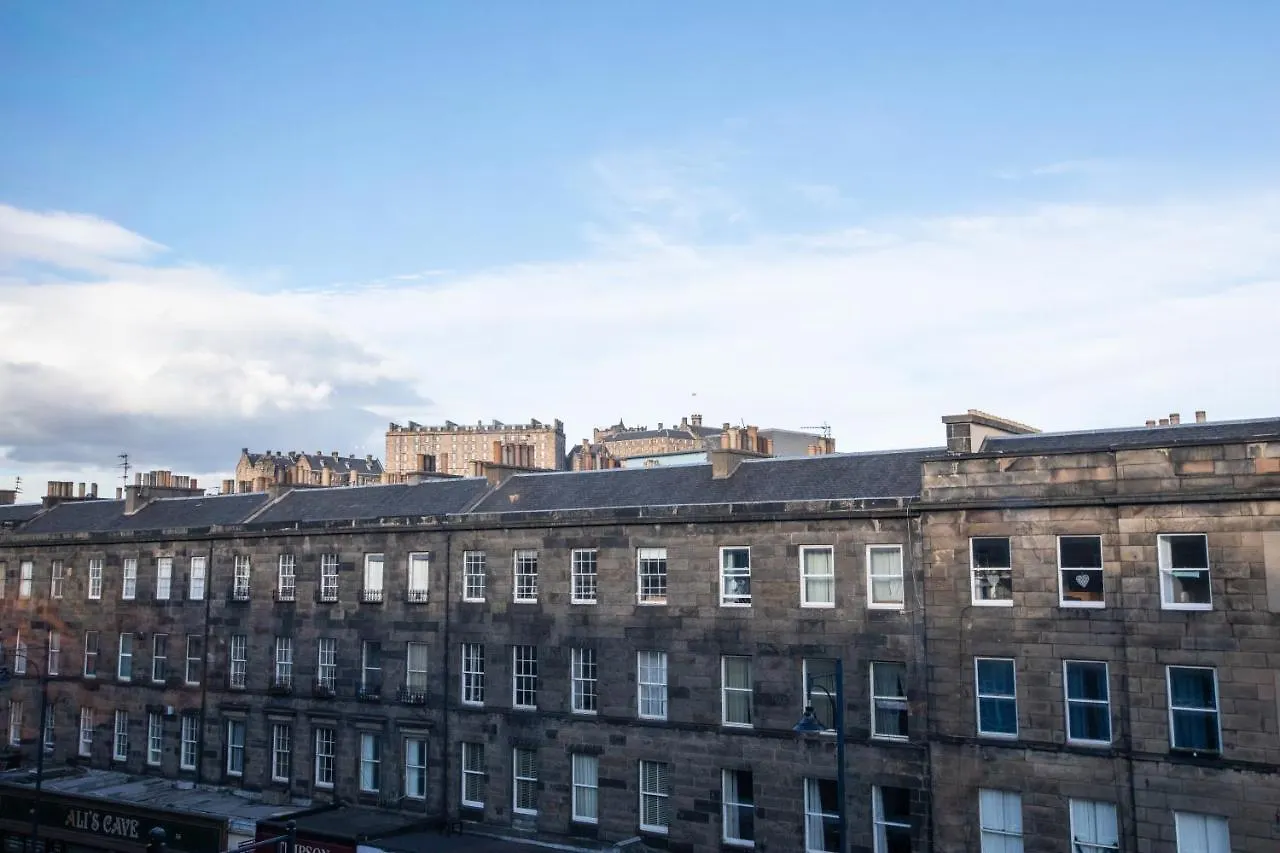 1 Bedroom Apartment EDI  Edinburgh